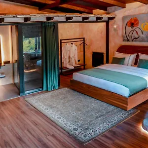 Thethi 4*, Theth Albania